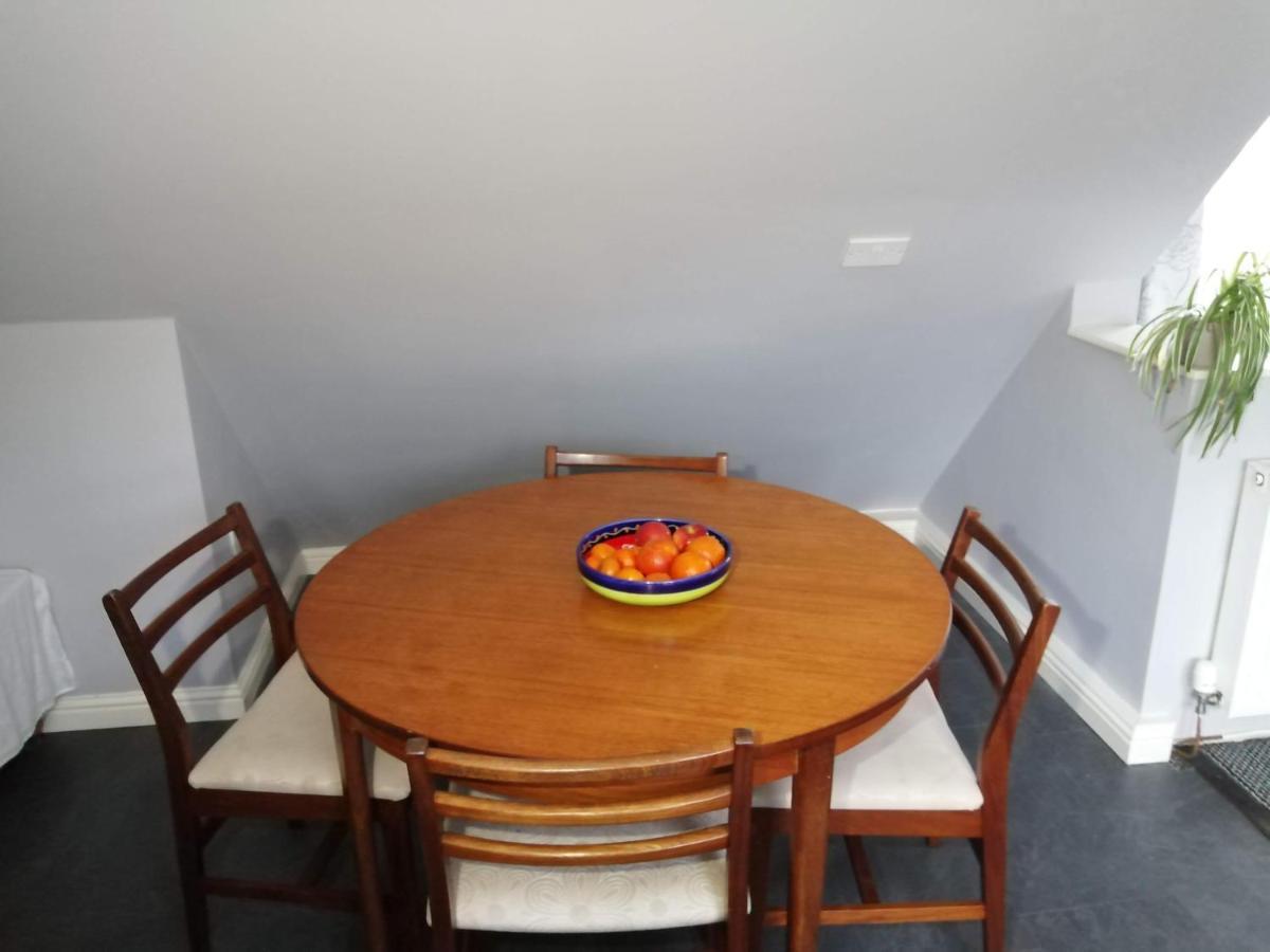 Nest Holiday Home Central Callander, Trossachs Self-Catering エクステリア 写真