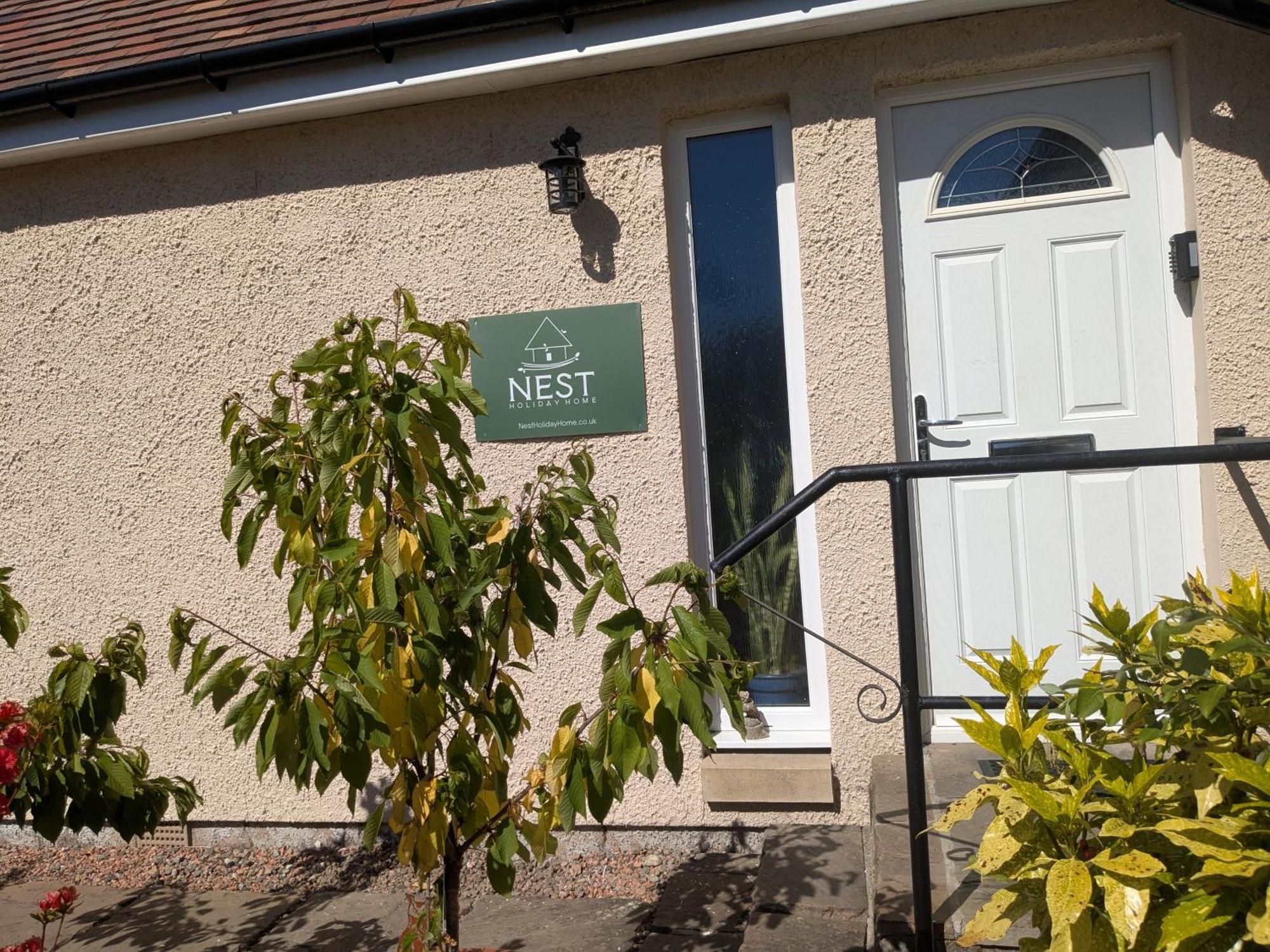 Nest Holiday Home Central Callander, Trossachs Self-Catering エクステリア 写真